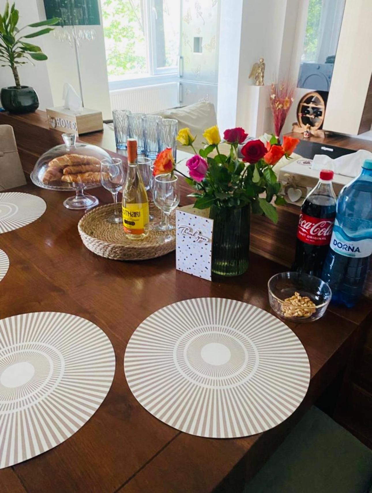 Apartament Lux Crialy - 75 M2 - Free Parking تيميشورا المظهر الخارجي الصورة