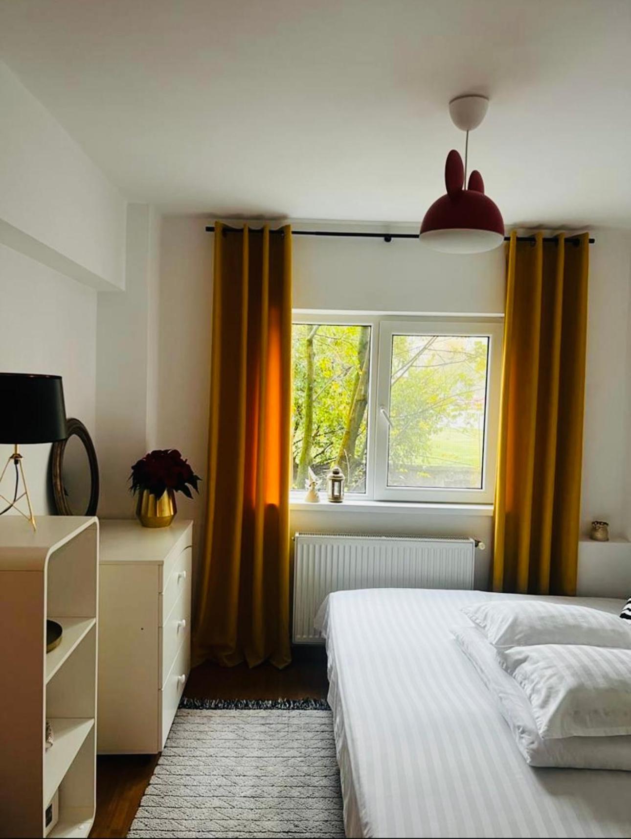 Apartament Lux Crialy - 75 M2 - Free Parking تيميشورا المظهر الخارجي الصورة