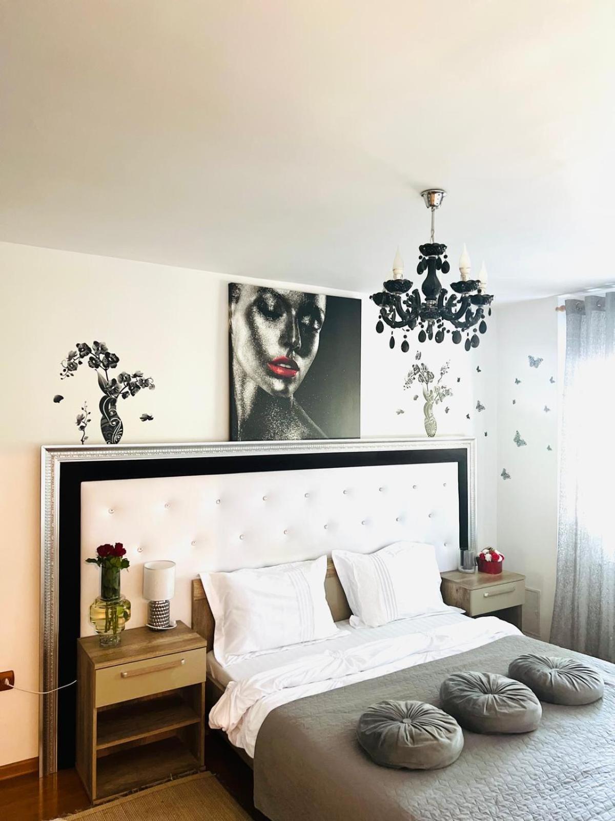 Apartament Lux Crialy - 75 M2 - Free Parking تيميشورا المظهر الخارجي الصورة